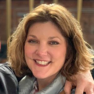 Meet your Posher, Elizabeth